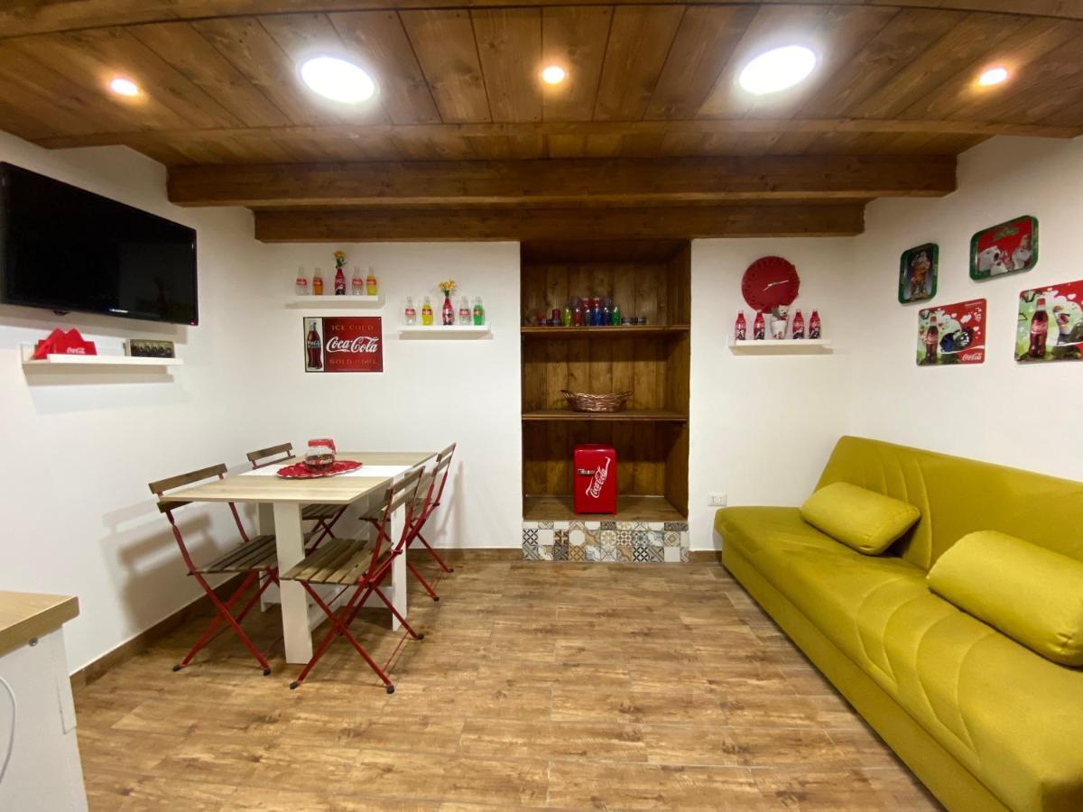 Vat' Coke House Appartement Napels Buitenkant foto
